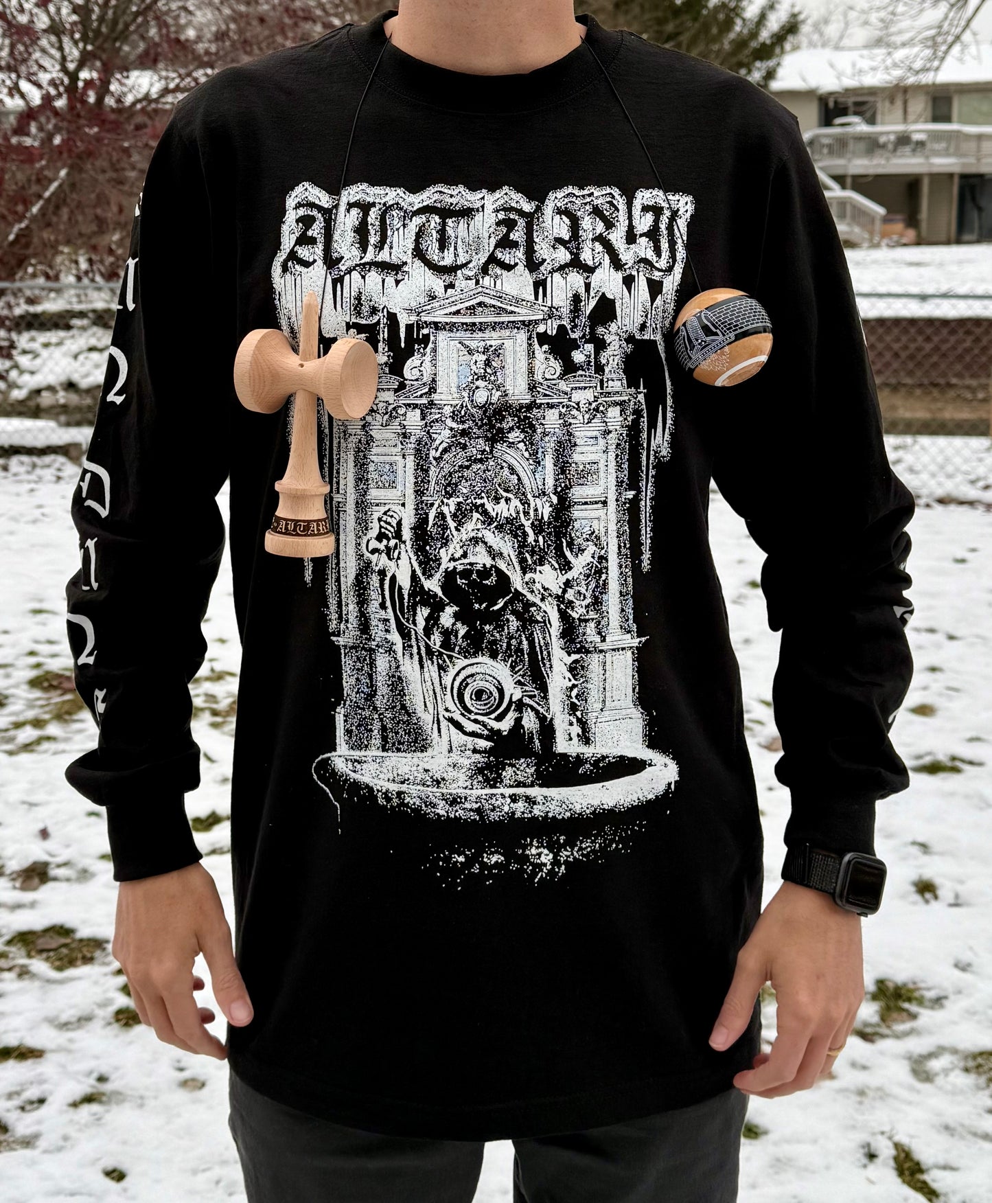 ! Altari long sleeve shirt