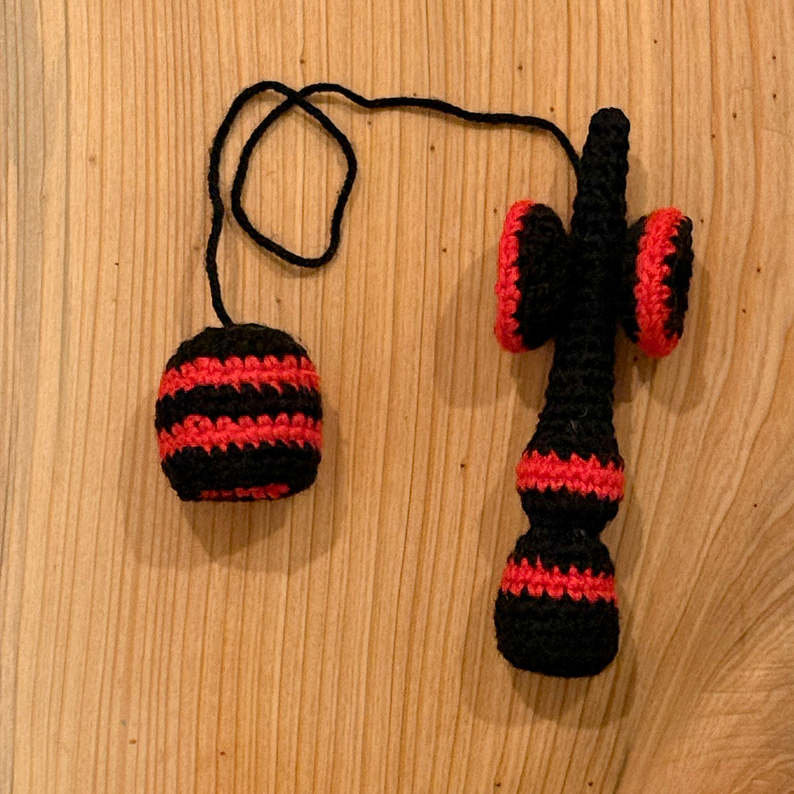 !   Knitted Kendamas